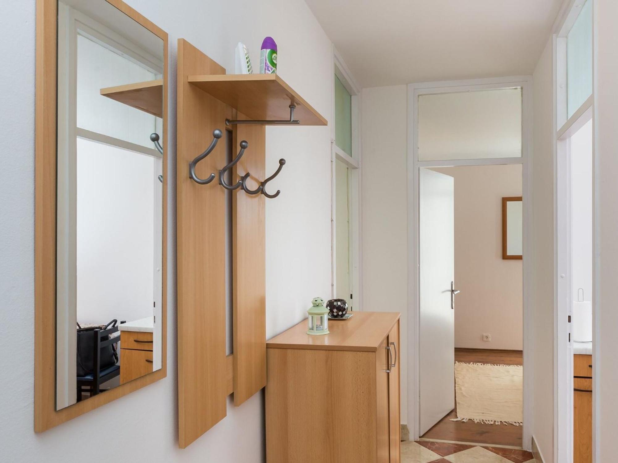 Brajkovi - One Bedroom With Loggia And Sea View * Dubrovnik